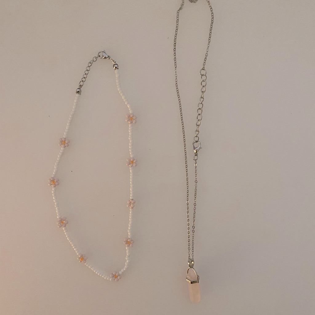 2 Pack Flower And Crystal Necklaces 8$